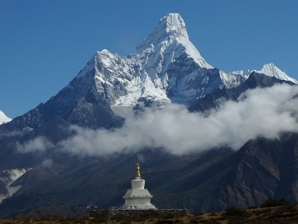Ama Dablam 2016